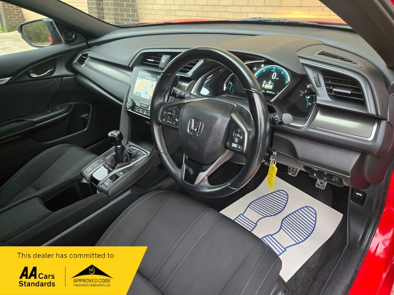 Used Honda Civic 2018 for sale - 76725245: Photo 11