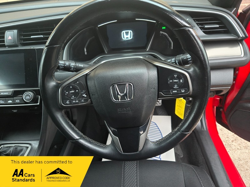 Used Honda Civic 2018 for sale - 76725245: Photo 14