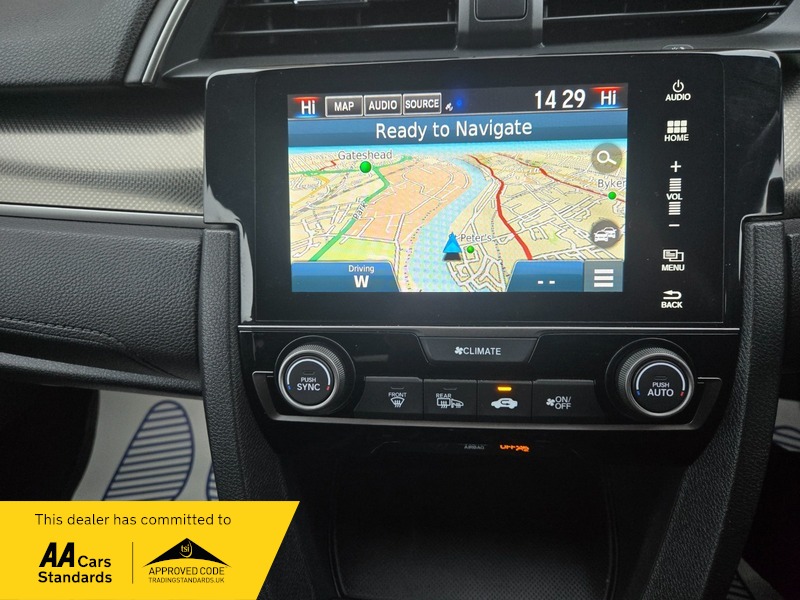 Used Honda Civic 2018 for sale - 76725245: Photo 15