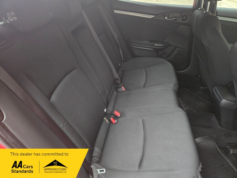 Used Honda Civic 2018 for sale - 76725245: Photo 16