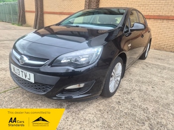 Used Vauxhall Astra 2013 for sale - 78688940: Photo