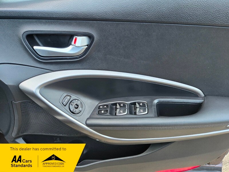 Used Hyundai Santa Fe 2014 for sale - 77880778: Photo 12