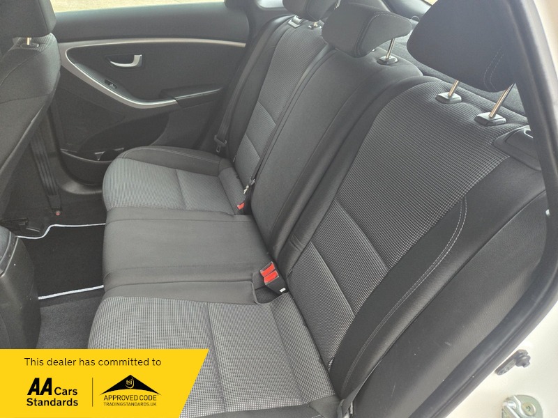 Used Hyundai i30 2012 for sale - 77880721: Photo 15