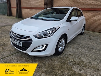 Used Hyundai i30 2012 for sale - 77880721: Photo