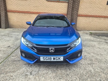 Used Honda Civic 2018 for sale - 78632738: Photo