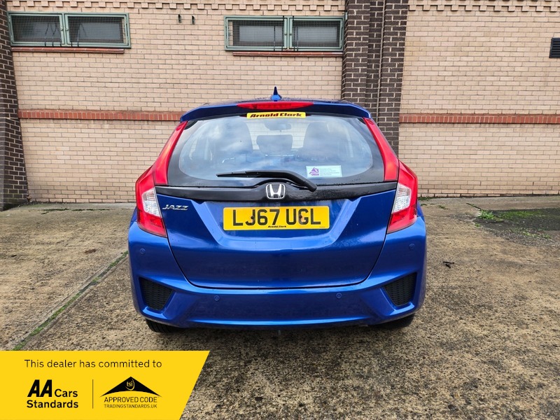 Used Honda Jazz 2017 for sale - 76686880: Photo 6