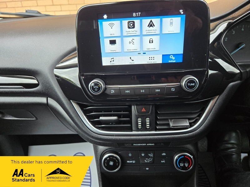 Used Ford Fiesta 2017 for sale - 76224187: Photo 11