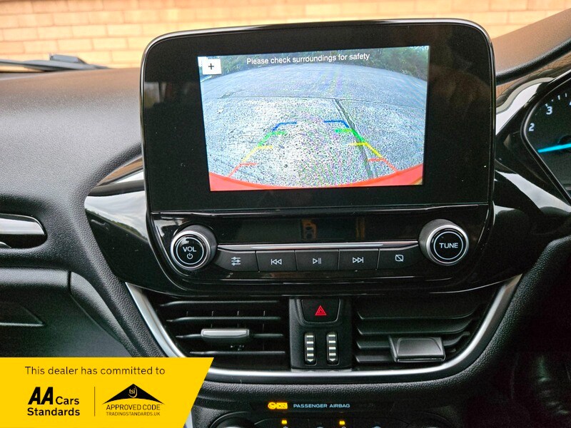 Used Ford Fiesta 2017 for sale - 76224187: Photo 19