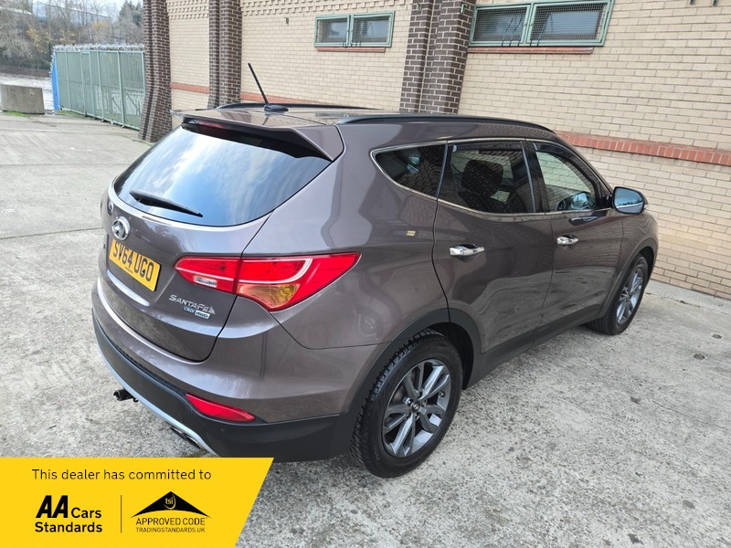 Used Hyundai Santa Fe 2014 for sale - 76884588: Photo 6