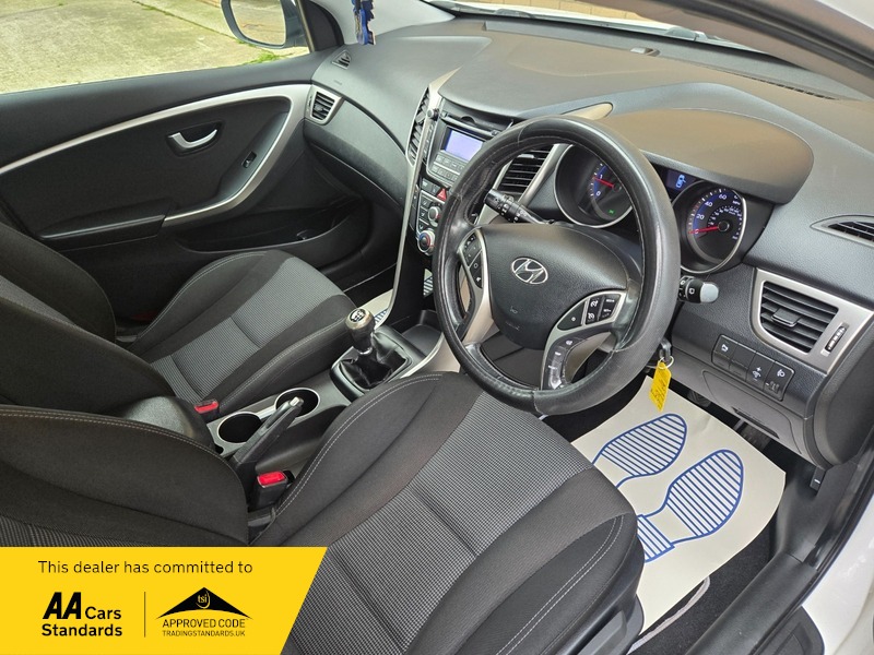 Used Hyundai i30 2012 for sale - 77521759: Photo 12