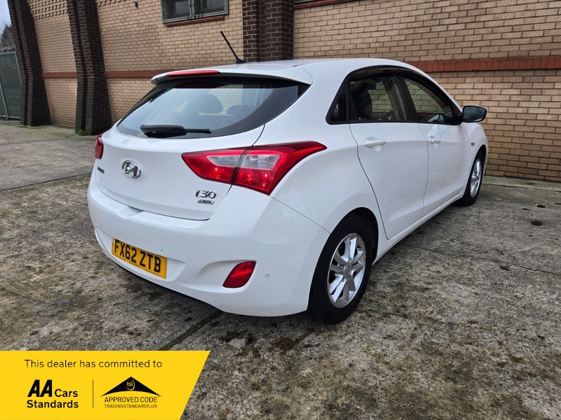 Used Hyundai i30 2012 for sale - 77521759: Photo 5