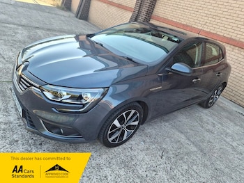 Used Renault Megane 2019 for sale - 79210643: Photo