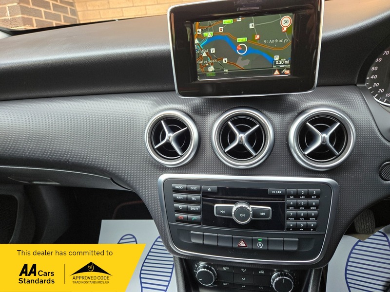 Used Mercedes-Benz A-Class 2015 for sale - 76211023: Photo 10