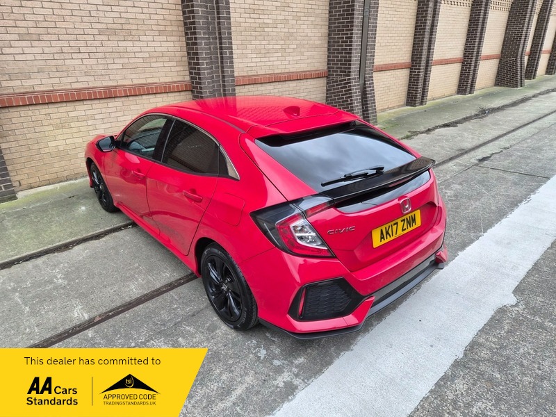 Used Honda Civic 2017 for sale - 77749361: Photo 24