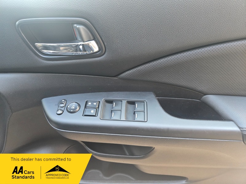 Used Honda CR-V 2015 for sale - 77213213: Photo 13