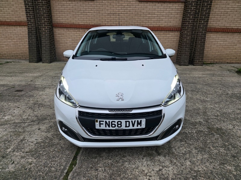 Used Peugeot 208 2018 for sale - 77072887: Photo 2