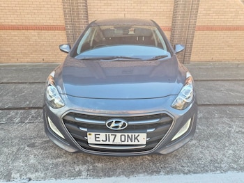Used Hyundai i30 2017 for sale - 79470825: Photo