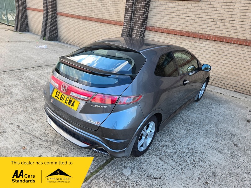 Used Honda Civic 2011 for sale - 76357169: Photo 19