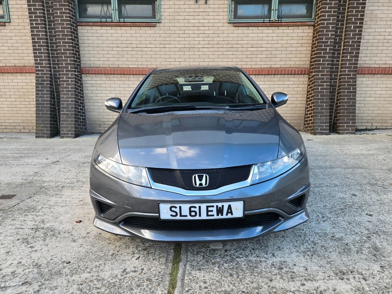 Used Honda Civic 2011 for sale - 76357169: Photo 2
