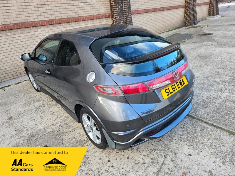 Used Honda Civic 2011 for sale - 76357169: Photo 20