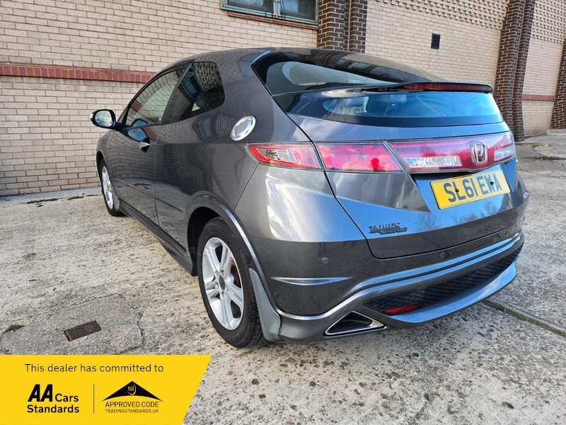 Used Honda Civic 2011 for sale - 76357169: Photo 7