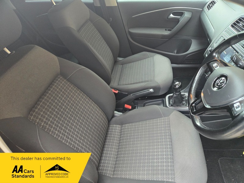 Used Volkswagen Polo 2015 for sale - 76334166: Photo 16