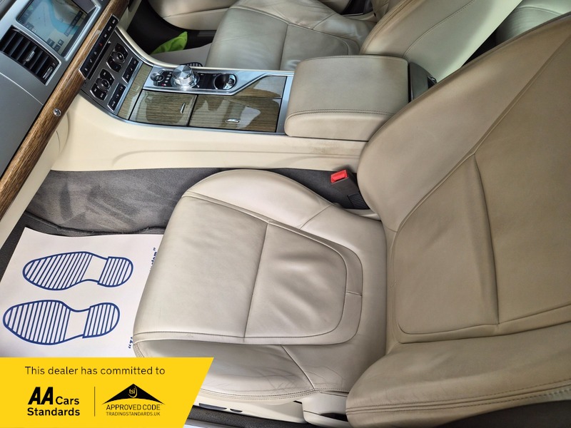 Used Jaguar XF 2014 for sale - 77749362: Photo 9