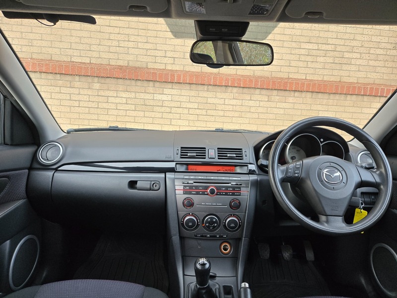Used Mazda Mazda3 2007 for sale - 76611428: Photo 10