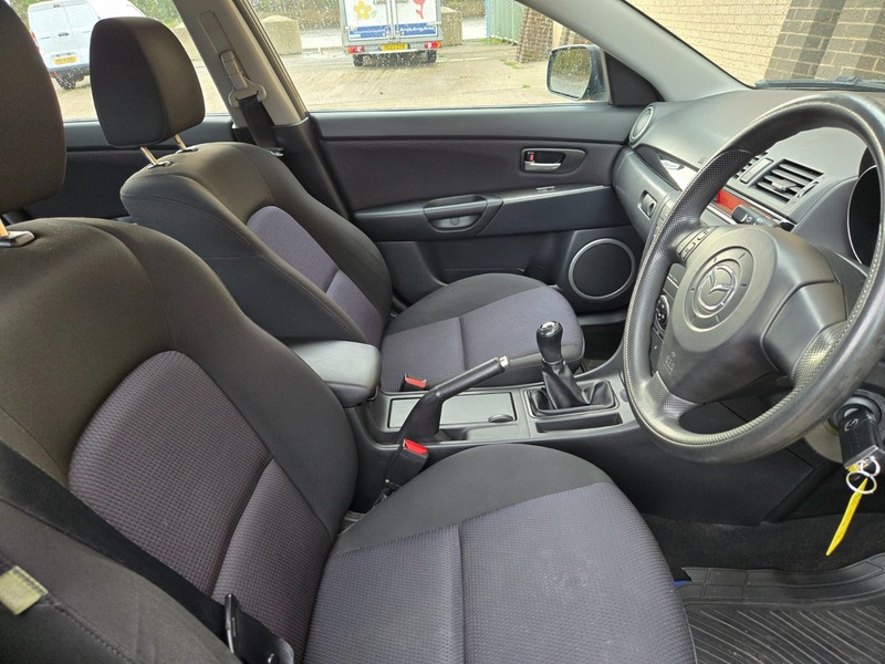 Used Mazda Mazda3 2007 for sale - 76611428: Photo 13