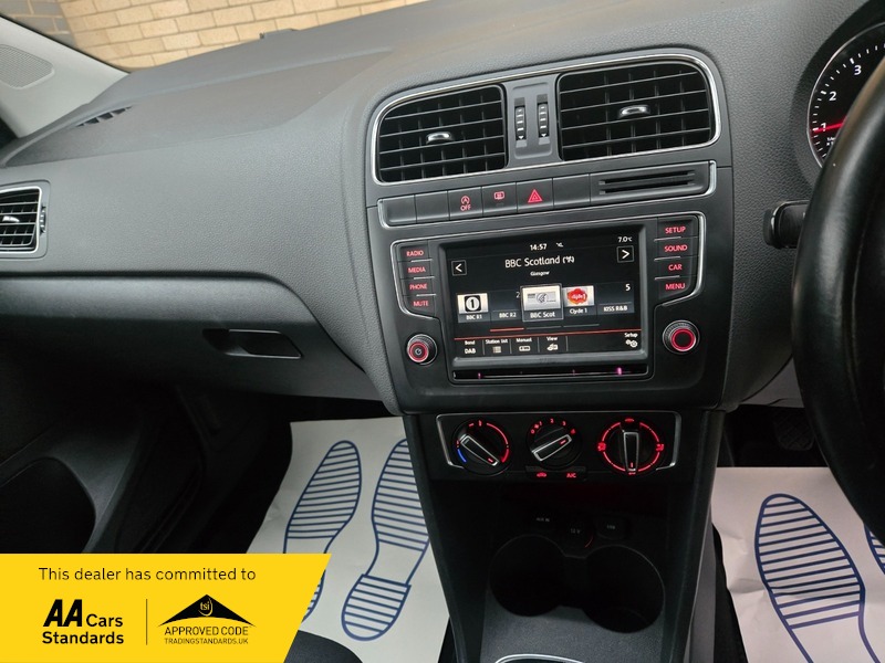 Used Volkswagen Polo 2015 for sale - 77395022: Photo 13