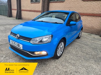 Used Volkswagen Polo 2015 for sale - 77395022: Photo