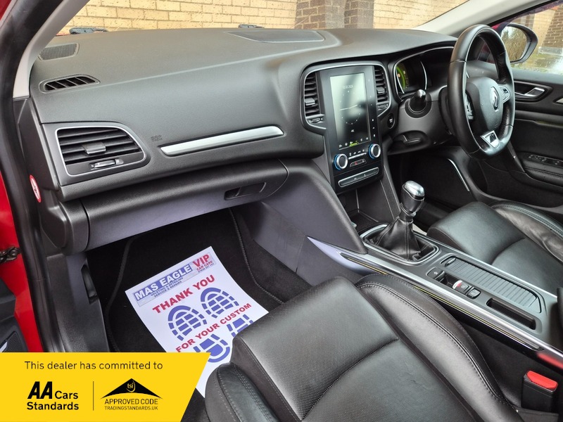 Used Renault Megane 2017 for sale - 77547934: Photo 8