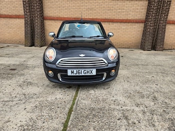 Used MINI Convertible 2011 for sale - 76081509: Photo
