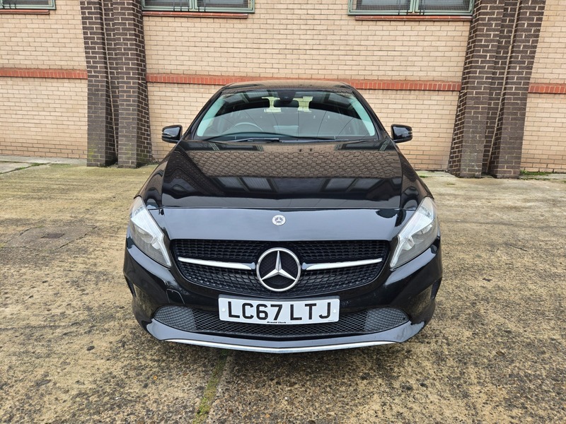 Used Mercedes-Benz A-Class 2018 for sale - 76884583: Photo 2