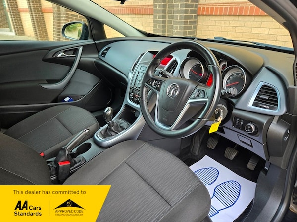 Used Vauxhall Astra GTC 2015 for sale - 76250268: Photo 12