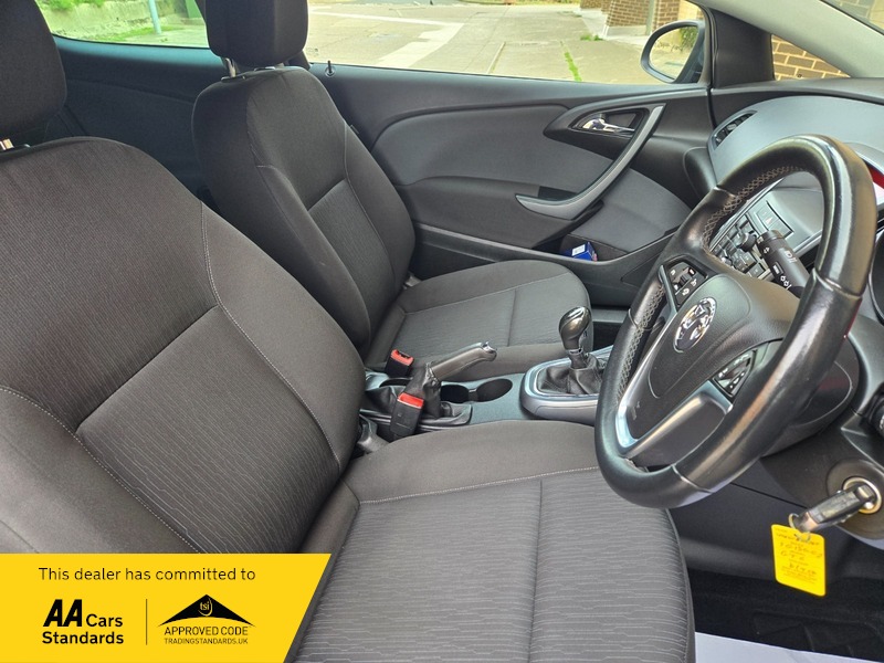 Used Vauxhall Astra GTC 2015 for sale - 76250268: Photo 15