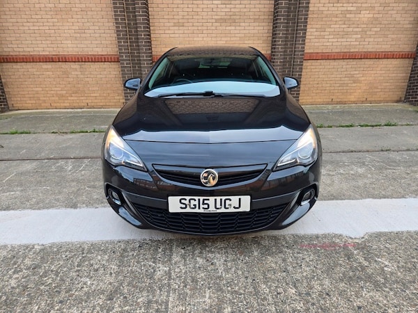 Used Vauxhall Astra GTC 2015 for sale - 76250268: Photo 2