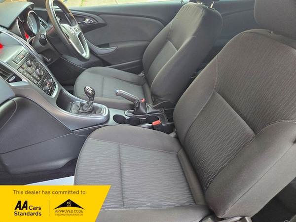Used Vauxhall Astra GTC 2015 for sale - 76250268: Photo 9