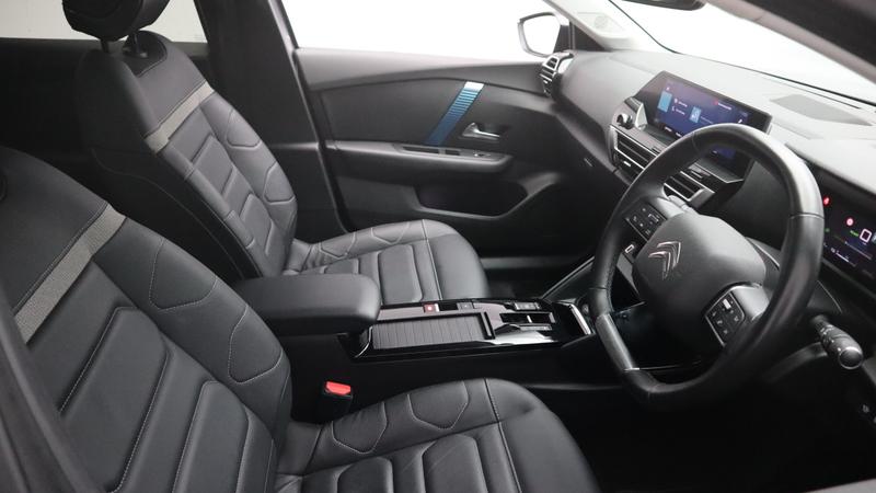 Used Citroen e-C4 2023 for sale - 77915630: Photo 10