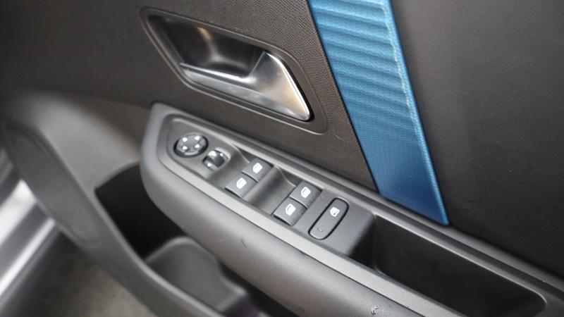 Used Citroen e-C4 2023 for sale - 77915630: Photo 21