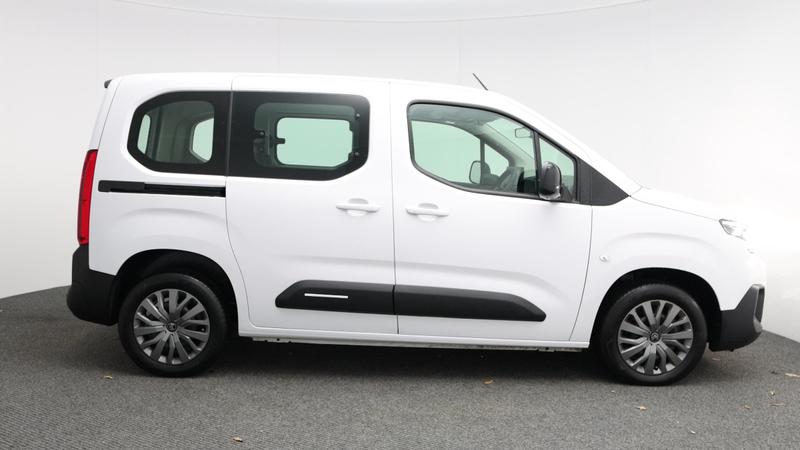 Used Citroen Berlingo 2024 for sale - 77582130: Photo 2