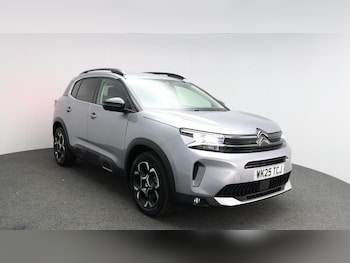 2025 - 1.2 Hybrid 136 Shine 5dr e-DCS6