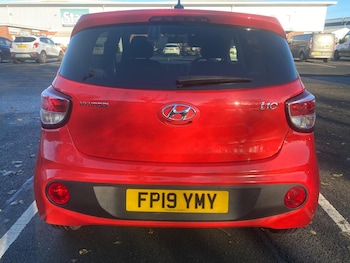 Used Hyundai i10 2019 for sale - 76807058: Photo