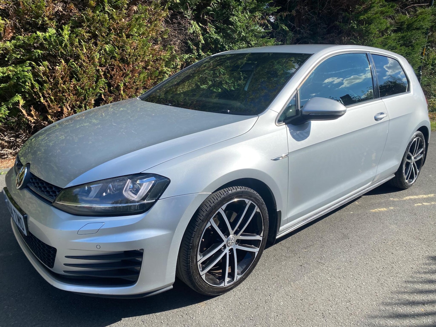 Used Volkswagen Golf 2014 for sale - 76807062: Photo 3