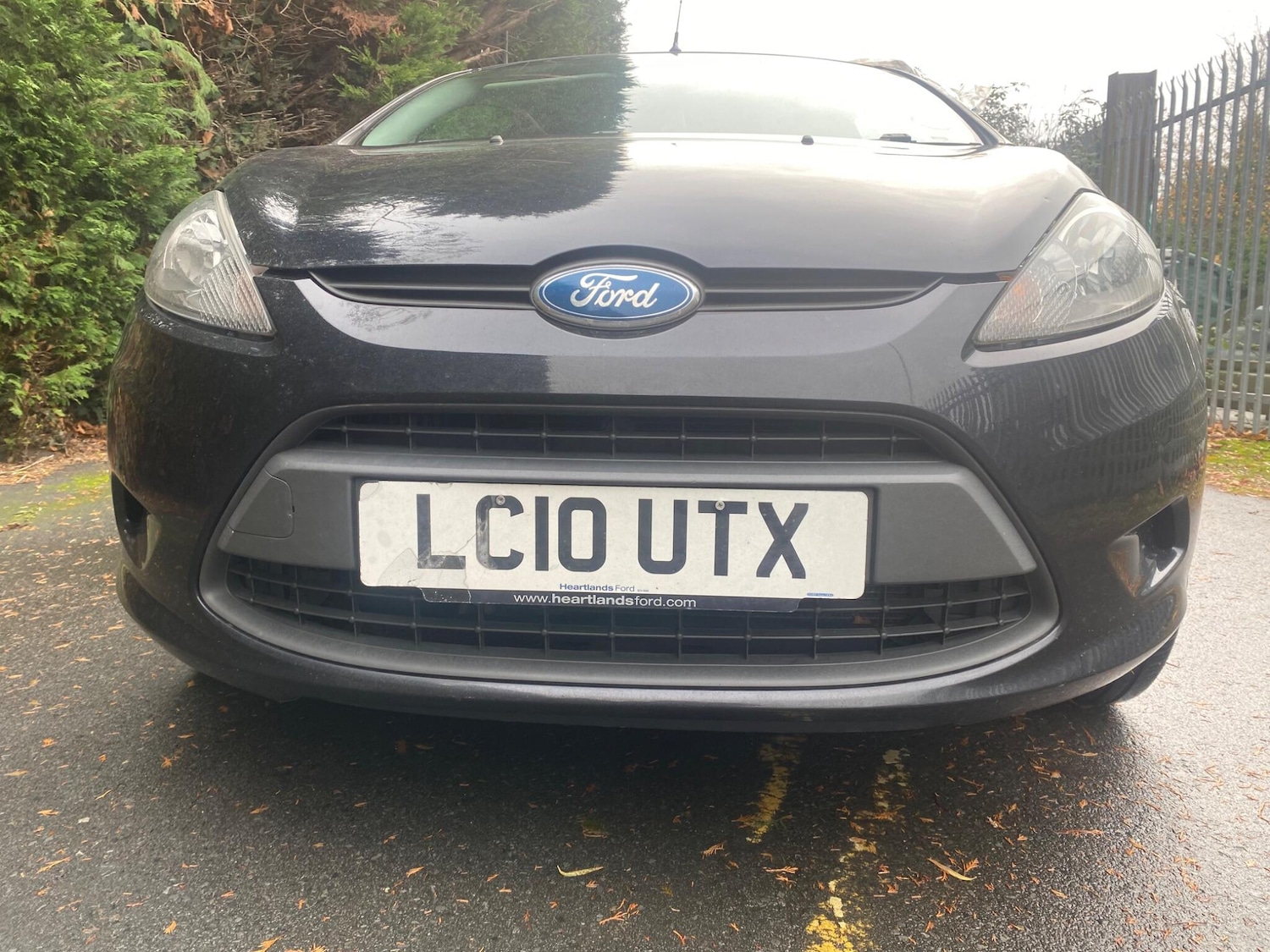 Used Ford Fiesta 2010 for sale - 76807065: Photo 2