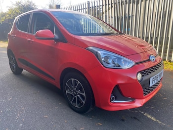 Used Hyundai i10 2019 for sale - 76918500: Photo