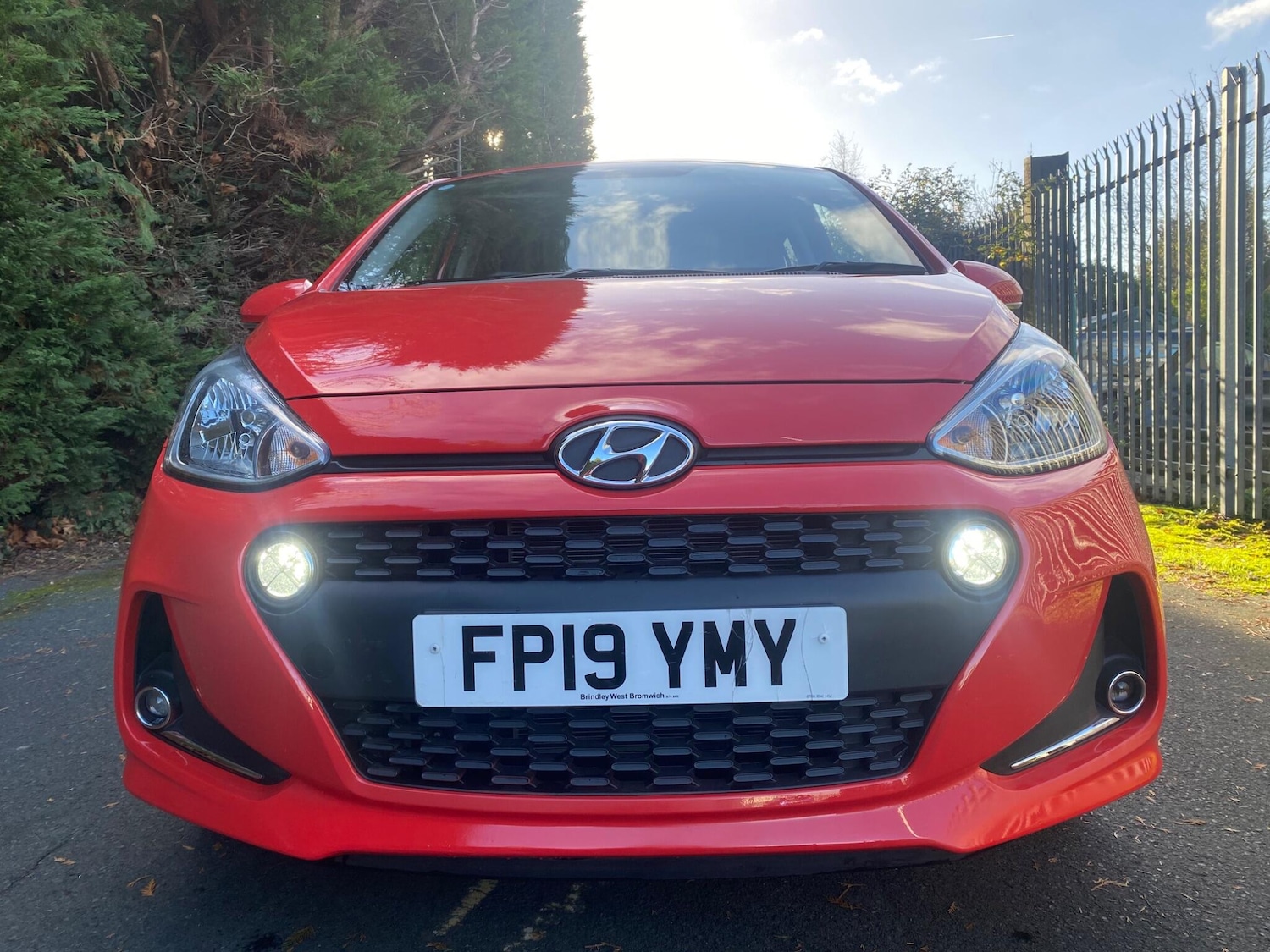 Used Hyundai i10 2019 for sale - 76918500: Photo 2