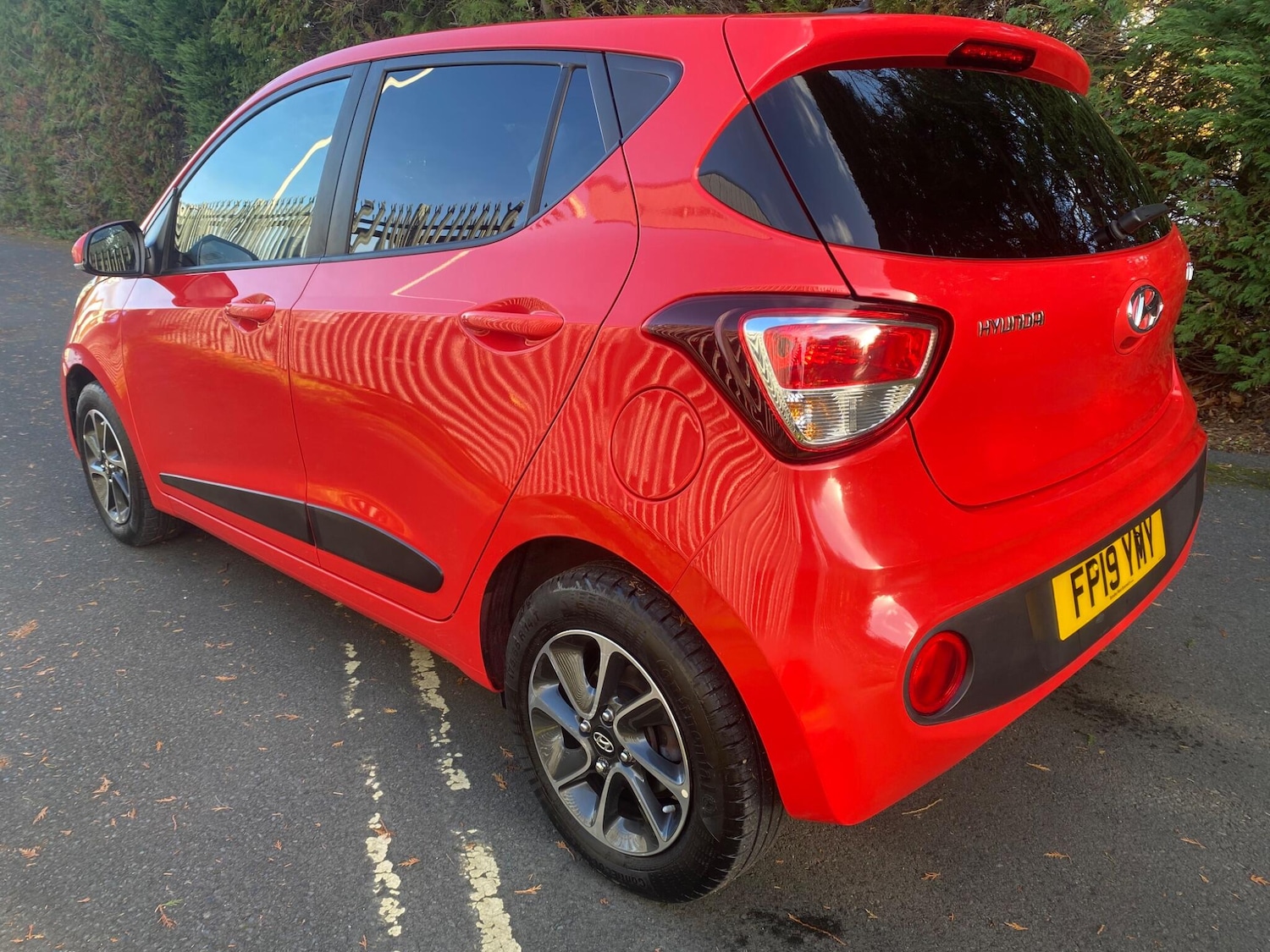 Used Hyundai i10 2019 for sale - 76918500: Photo 4