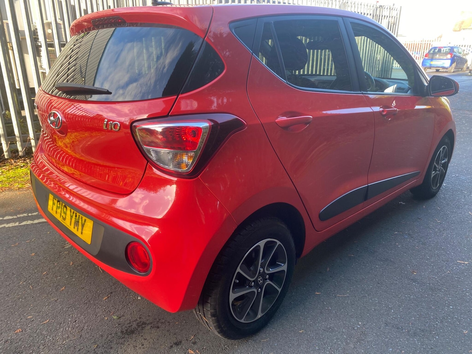 Used Hyundai i10 2019 for sale - 76918500: Photo 6