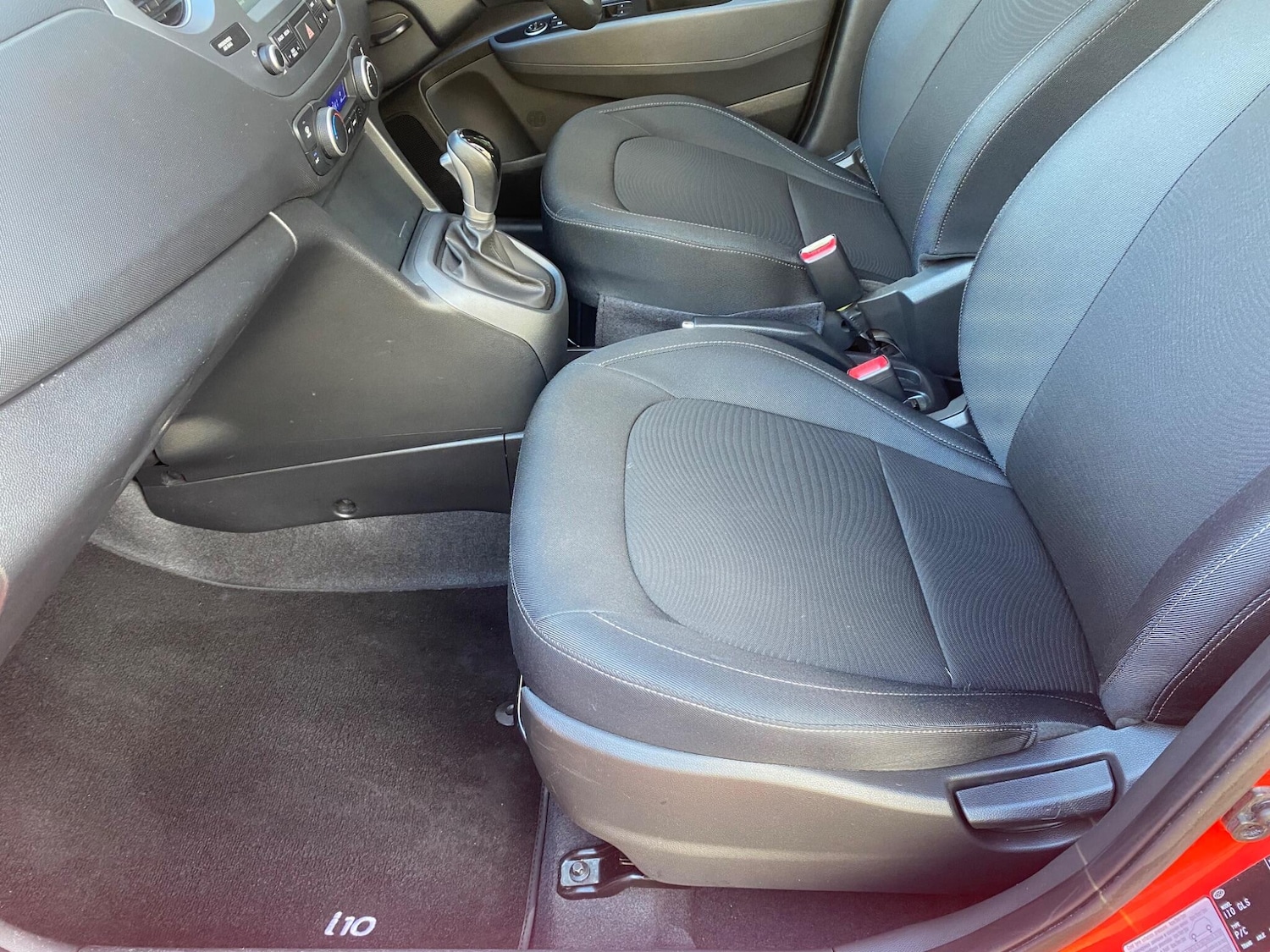 Used Hyundai i10 2019 for sale - 76918500: Photo 7